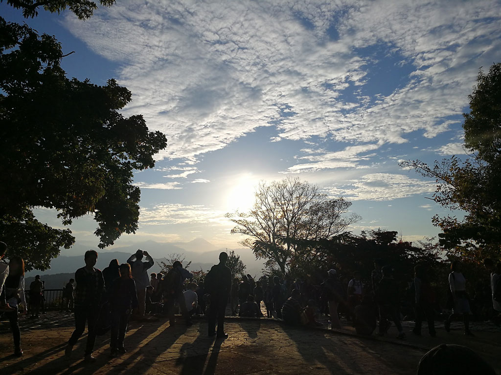 일본 도쿄 다카오산 가을 등산