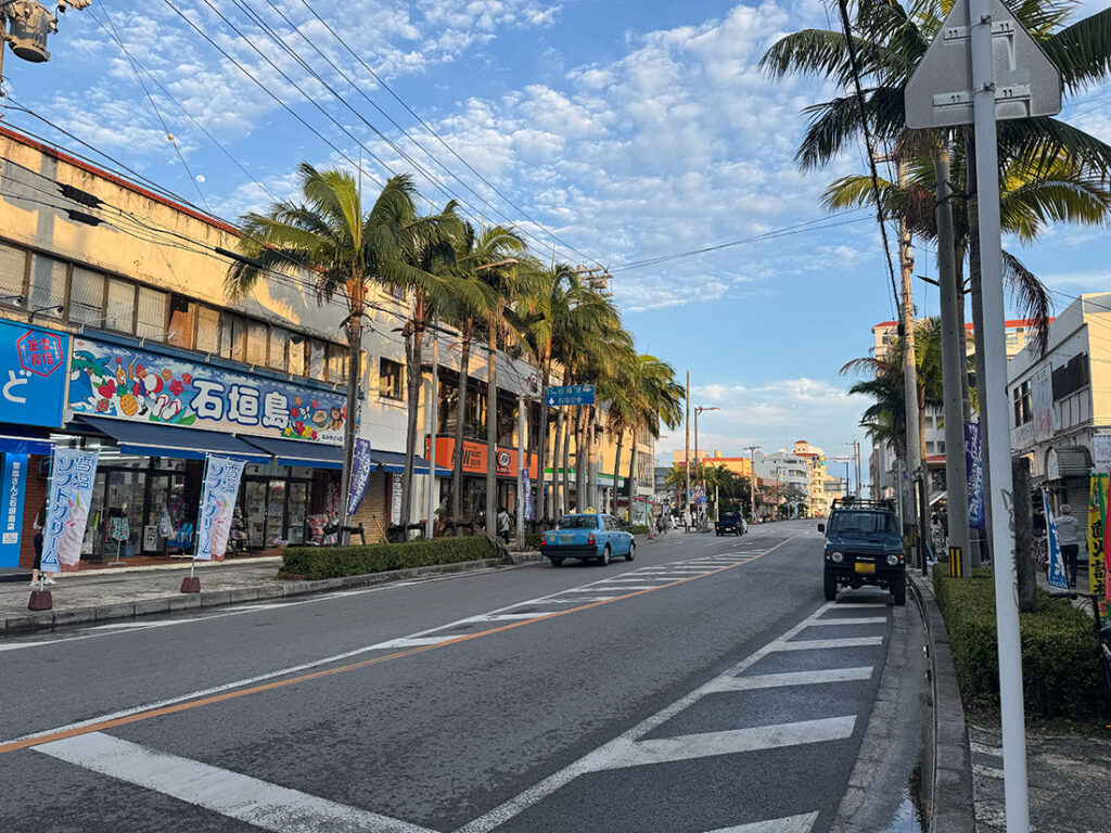 일본 오키나와현 운전하기